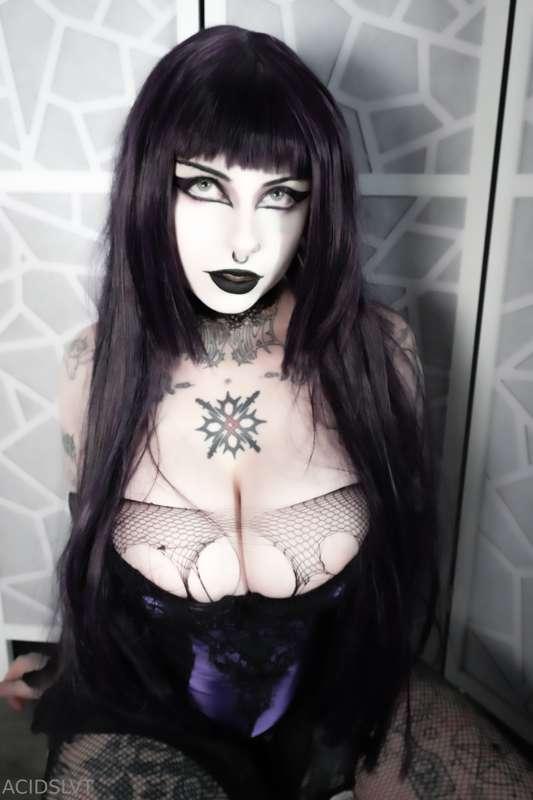 acidslvt image #0