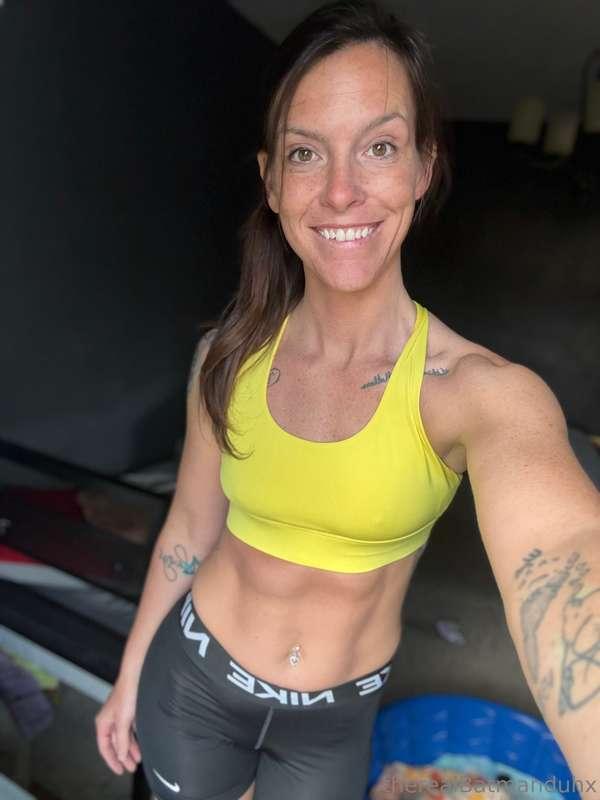 Got my pump in today before men pump their dicks into me lat..