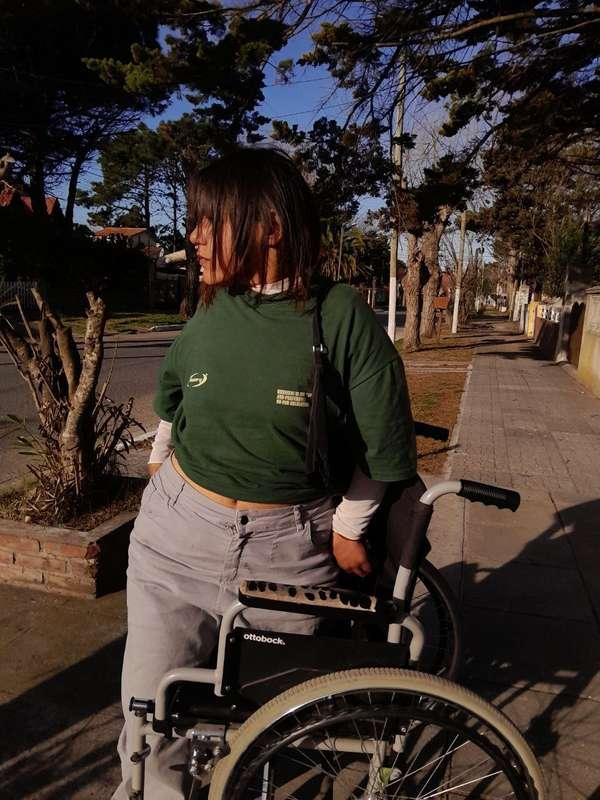 hii, I am @wachelinde 🥰        I am 22 years old, Argentina🇦..