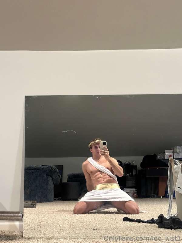 looking like Achilles.. maybe u can help me discover where m..