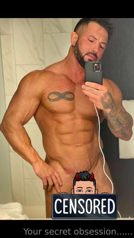 Purchase the unedited pic for a FREE TRIAL to my ALL NUDE XX..