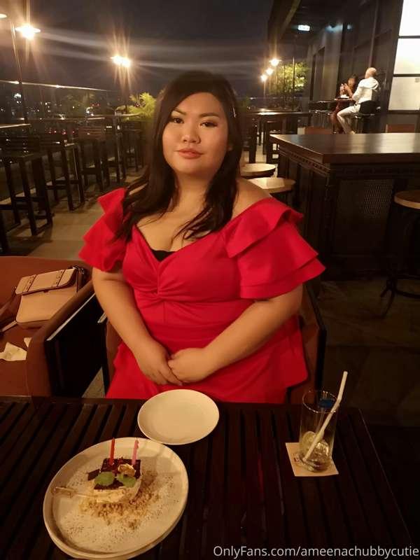 Celebrate birthday dinner 😊💐