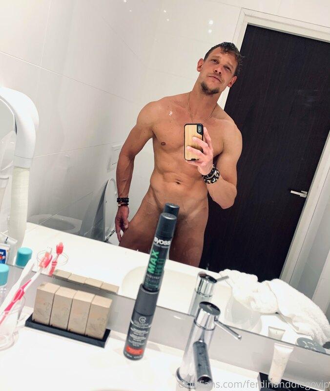 MAX HOLD! ?? Next time a toothbrush ? ?