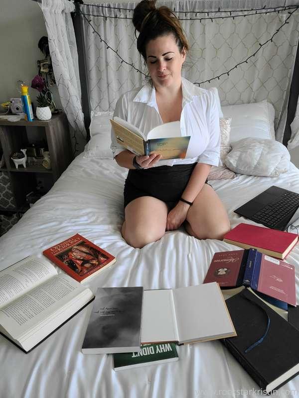 diving into a good book over on the paid page today...as wel..