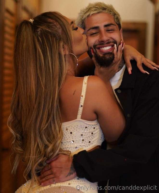 HAPPY DADDY DAY!!! Thank you all for being here and always s..