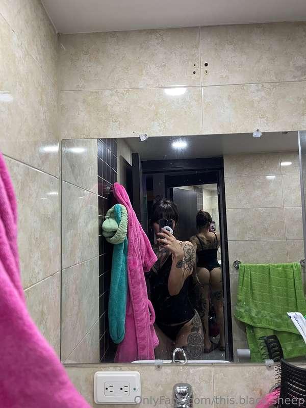 this.black.sheep image #1