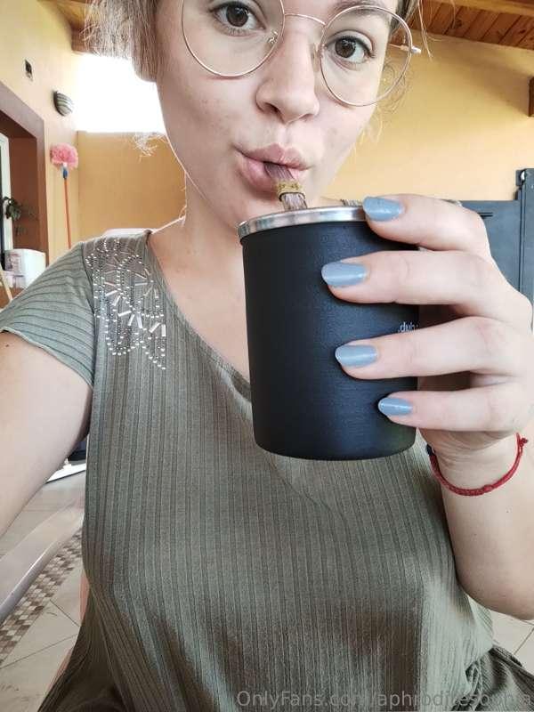 Do you want drink mate whit me?👄