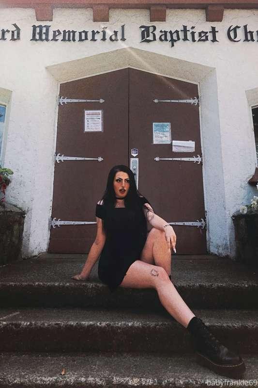 leggy 👀 also sorry for being MIA this month! needed to take ..