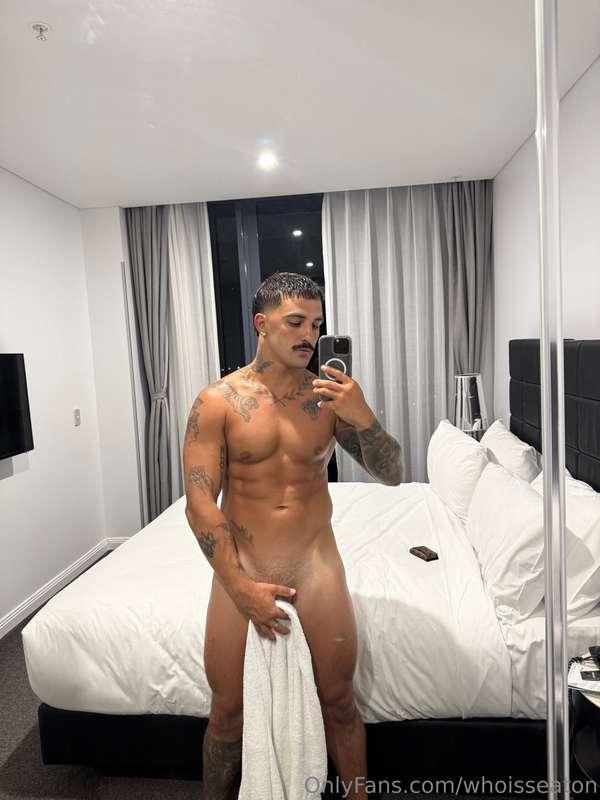 whoisseaton image #2