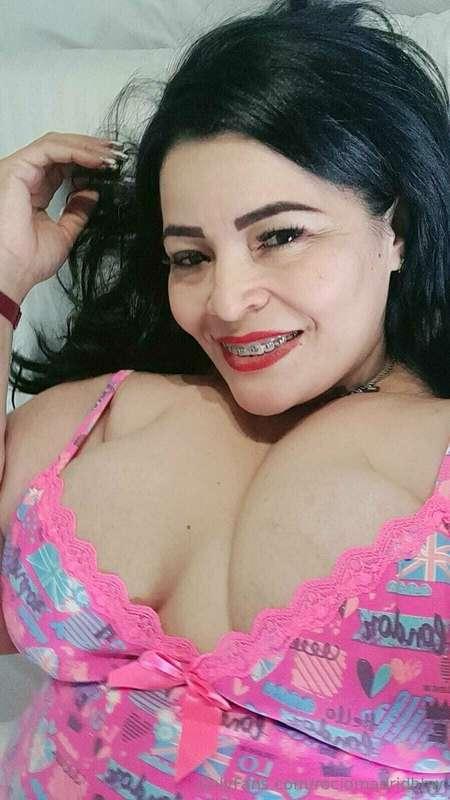 rociomadridbbw image #9
