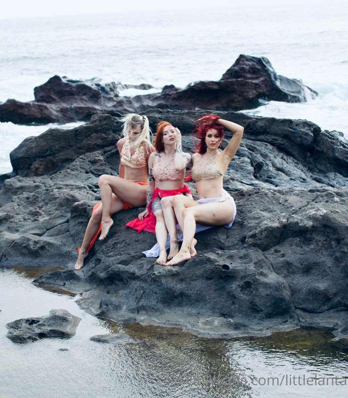 🧜🏼‍♀️🌊 Sea sirens 🌊🧜🏼‍♀️
@toychloe @evaray