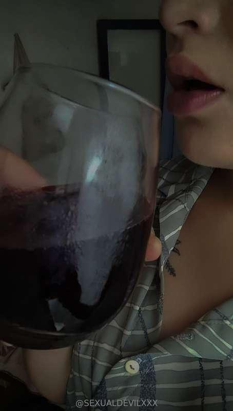 Honey, I'm drinking a very delicious wine 🔥🫦 😏⛓️ would you l..