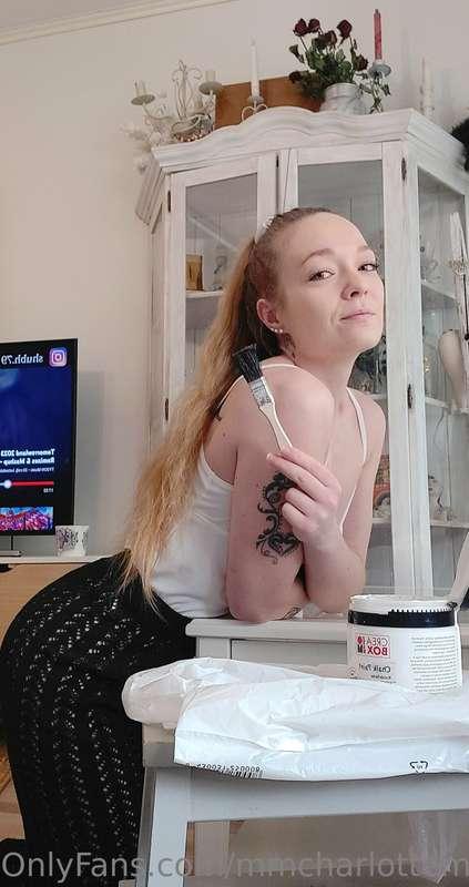 Oli maalauspäivä 🎨 Vähemmillä vaatteilla kylläkin 😉🔥