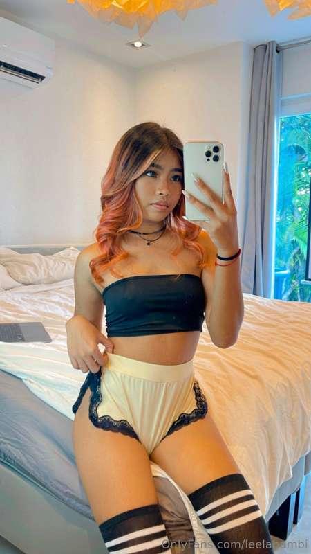 DM me if you wanna see my naughty side