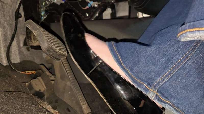 Shiny Flats Driving ASMR.