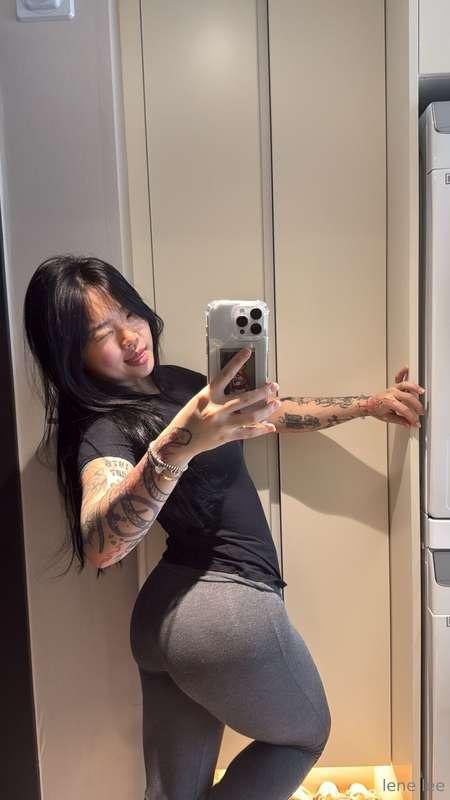 did some1 say hump day 🍑