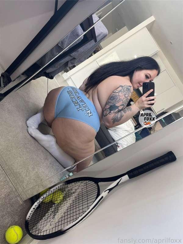 Mirror selfies all day🤪