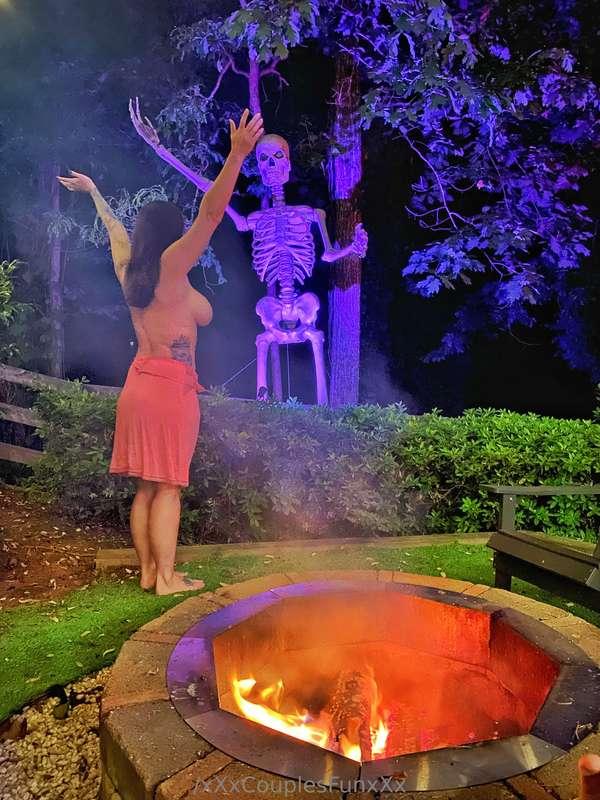 Backyard hugs with Skelly