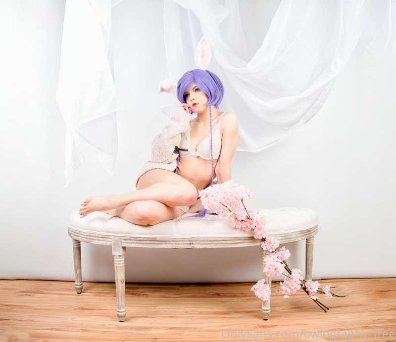 Happy Easter! 
Bunny girls rule the world today ;D 
A little..