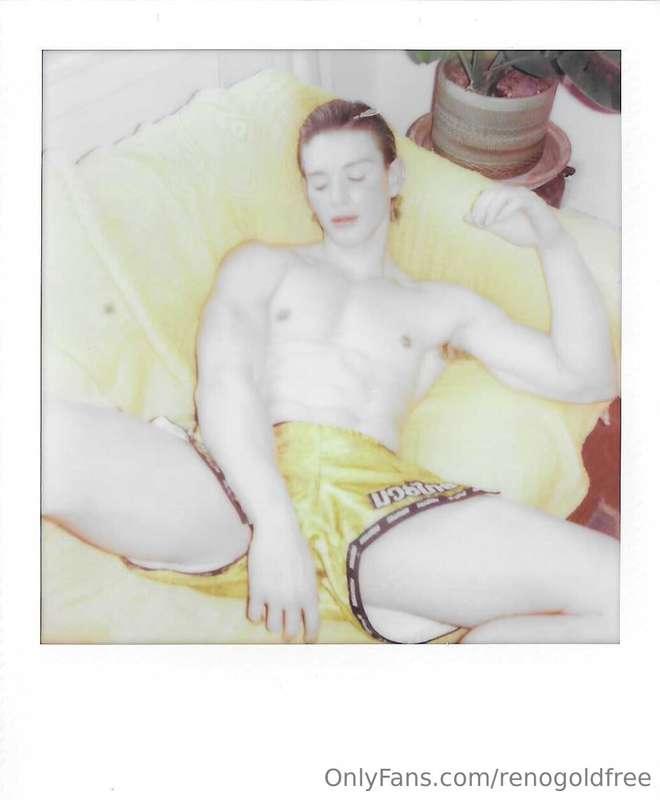 Meett me at my bed