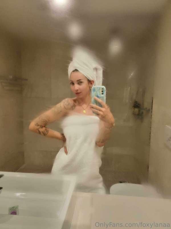 foxylanaa image #1