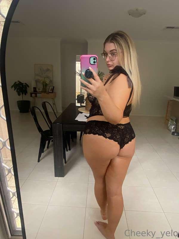 Would you creampie me? 💦
