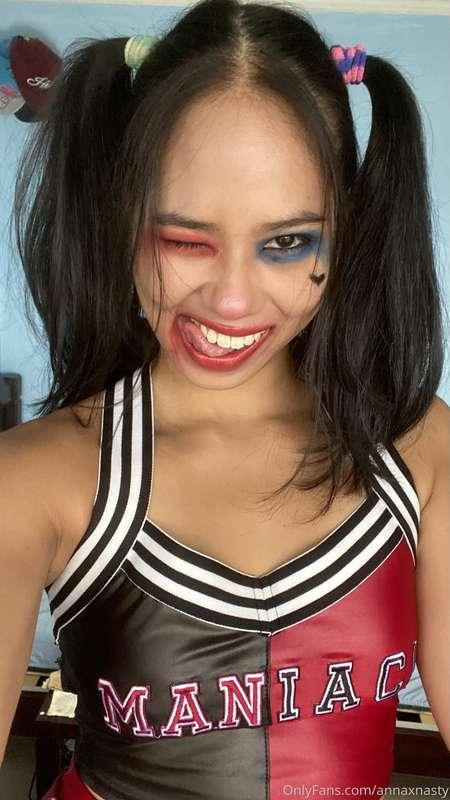 Happy Halloween👻 🔥☠️😈 who wants to be my puddin?🤪 I’m team i..