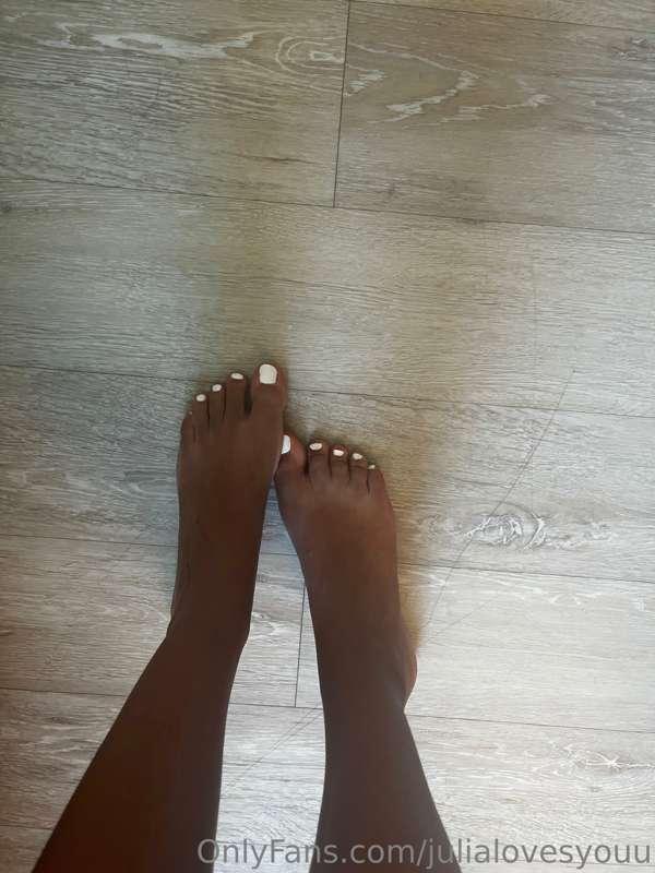 Fresh pedicure😍 what color do you guys want to see next?💘💘