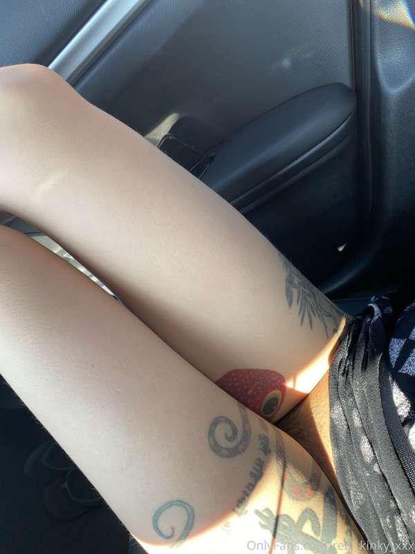 Driving with Ciren to Vegas.