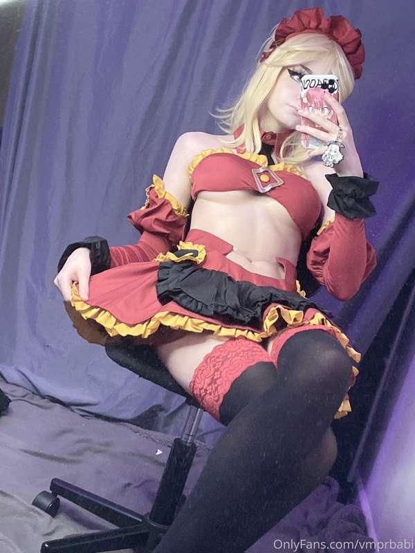 mordred here for ur service! 💖 lots of ass n tiddies in this..