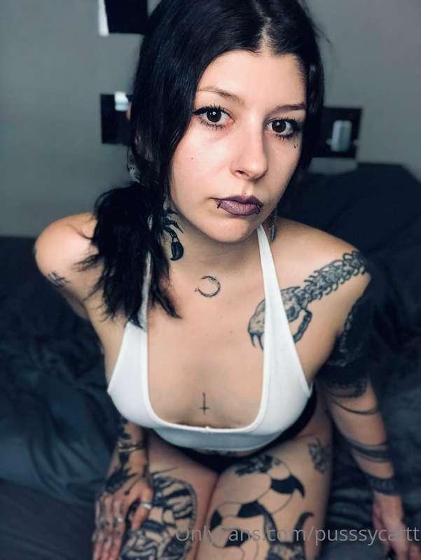 Almost a week left for my bday !  
More special content comi..