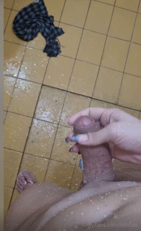 Love, I arrived very sweaty🥵 but since I don't have anyone t..