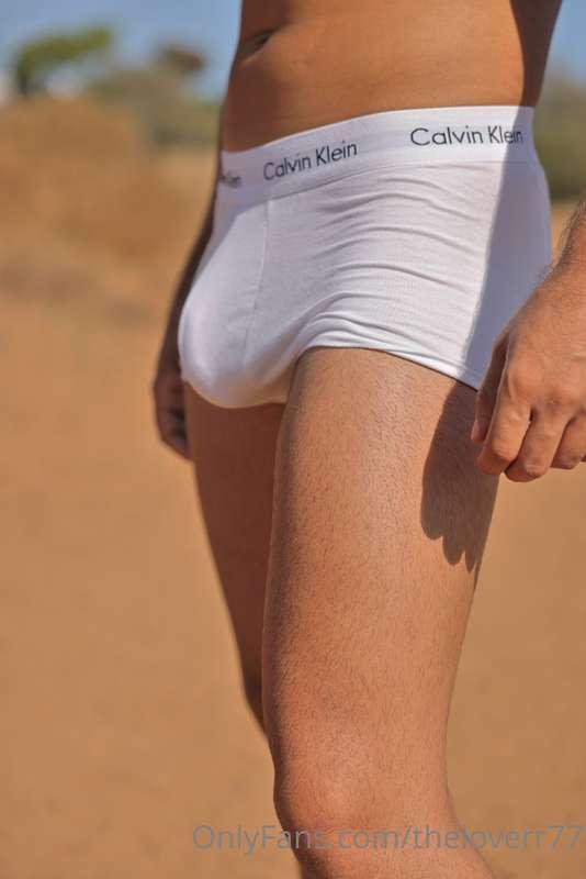 Cual prefieres? 🍌 o 🍑
.
Todo mi contenido sin censura🔞👉 @ser..