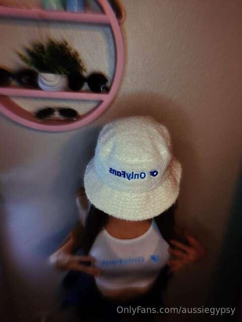 SHOUTOUT TO THIS GORGEOUS WOMAN   VIP PAGE🔐:@hippietrips FRE..