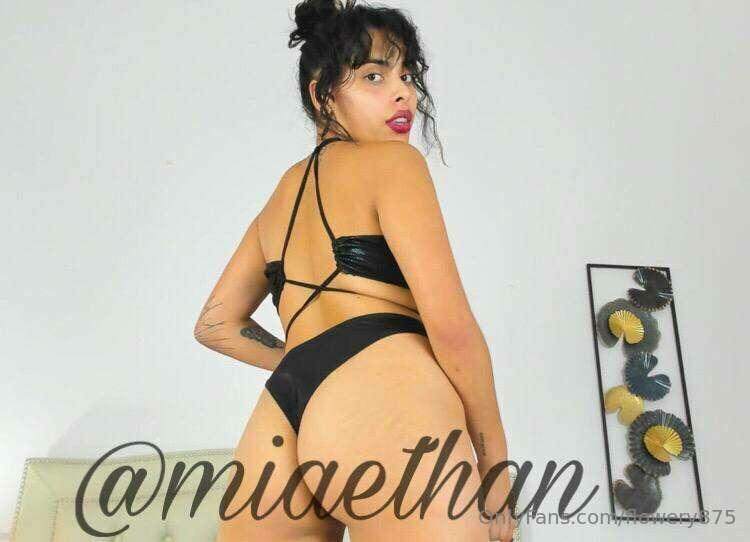 🔞 SUBSCRIBE FREE 😈
💋Femdom kinkster
Open to all fetishes, es..