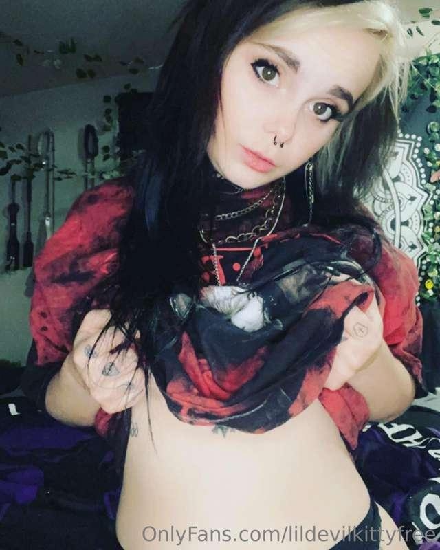 lildevilkittyfree image #1