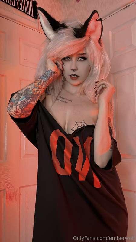 NEW PPV; I cosplayed Loona in her new bedtime baggy shirt sh..