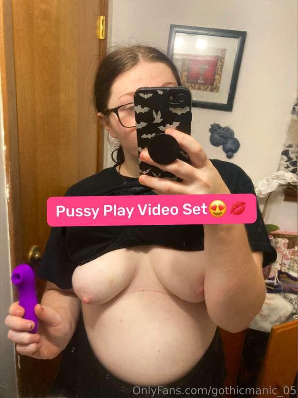 $10 for the whole set baby 10 minutes of me playing with a n..