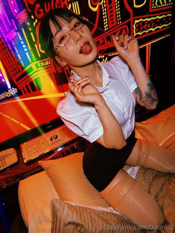 Classic OL👩🏻‍💼💋📸