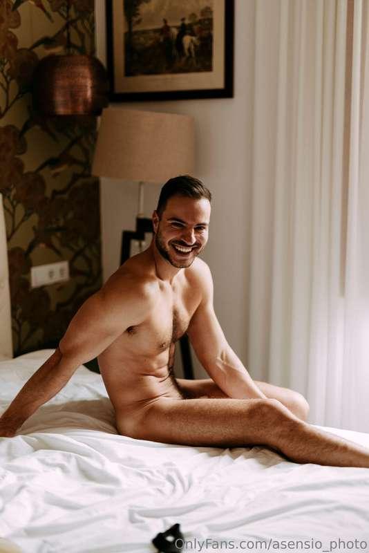 @hot_dude_69 desnudo en @asensiophoto7 