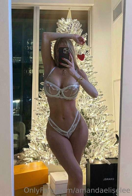 Had the best holidays and hoping you did too babes 🤍