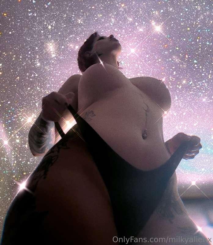 Come with me into space 🚀 and let's observe the stars 🪐✨