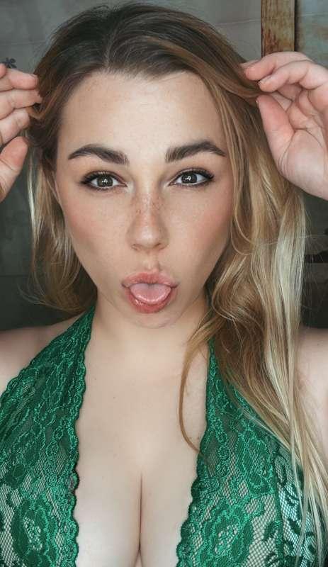 😏😝