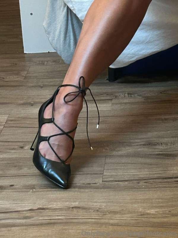 Ready to step all over you 👅