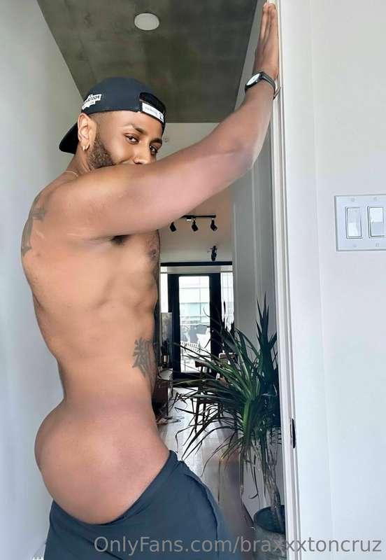 Everyday is hump day 🍑