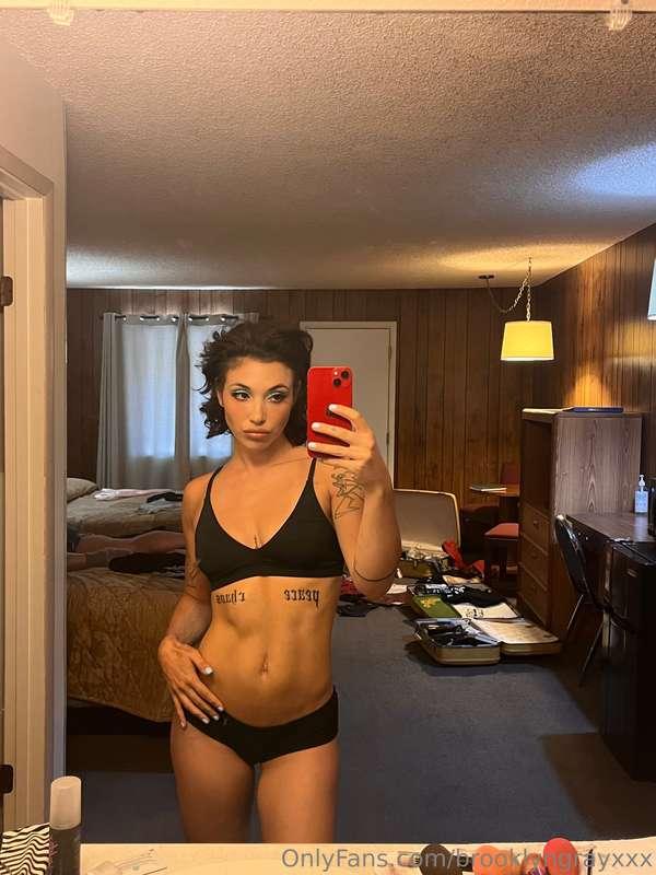brooklyngrayxxx image #2