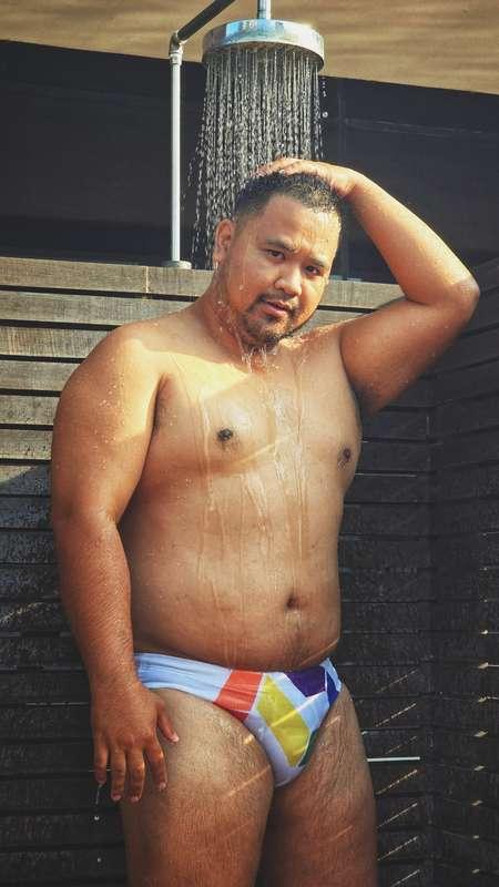 🐻🩲 In the hot day. 🚿🥰