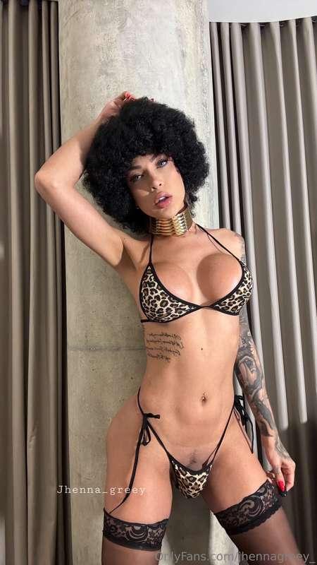 an african woman with an african dick 🦒🦒 some surprise pics ..