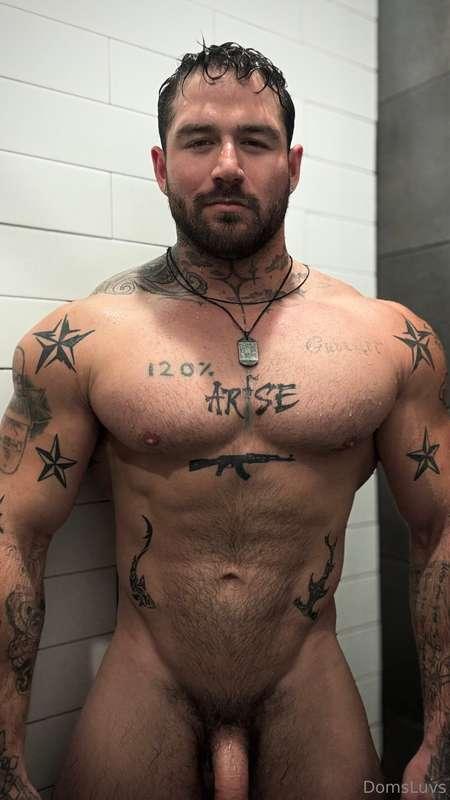 Always taking pics in the locker room showers hahah