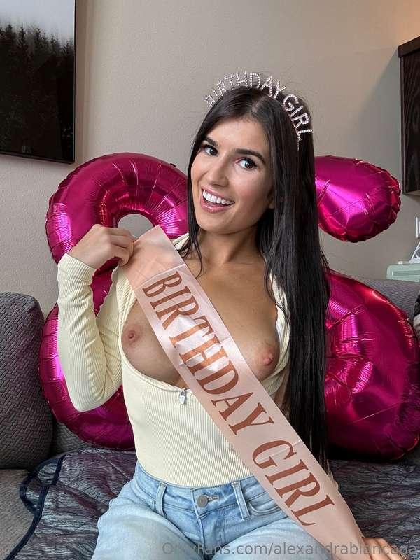 Feeling cute!😉 and naughty 😜